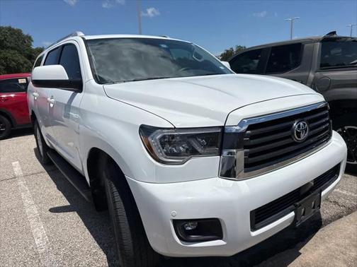 2020 Toyota Sequoia SR5