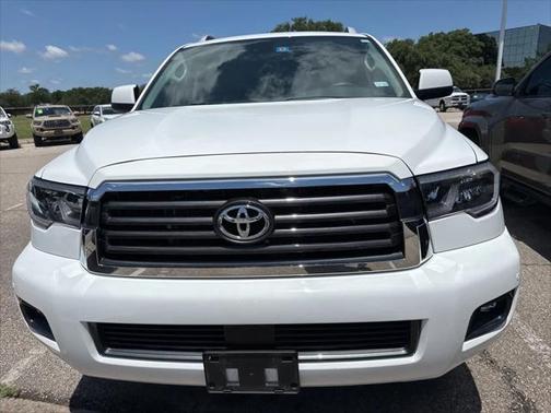 2020 Toyota Sequoia SR5