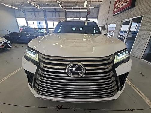 2023 Lexus LX 600 Luxury