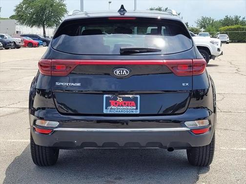 2020 Kia Sportage EX