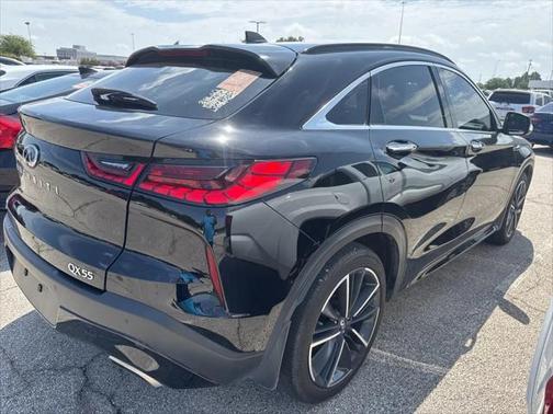 2023 INFINITI QX55 LUXE