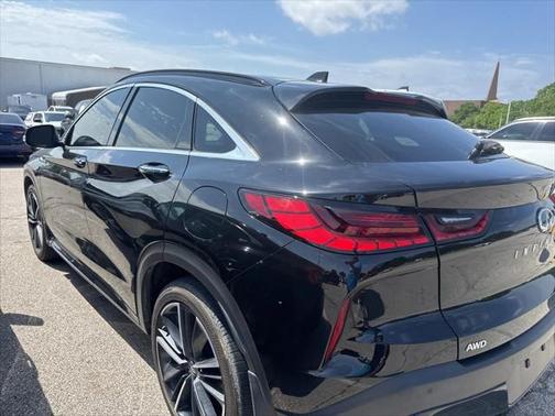 2023 INFINITI QX55 LUXE
