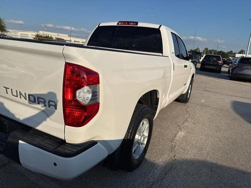 2019 Toyota Tundra SR5