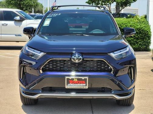2025 Toyota RAV4 Hybrid SE