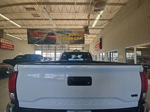 2023 Toyota Tacoma SR5