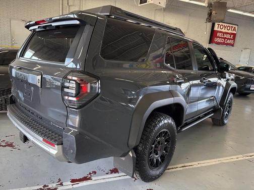 2025 Toyota 4Runner Hybrid Trailhunter
