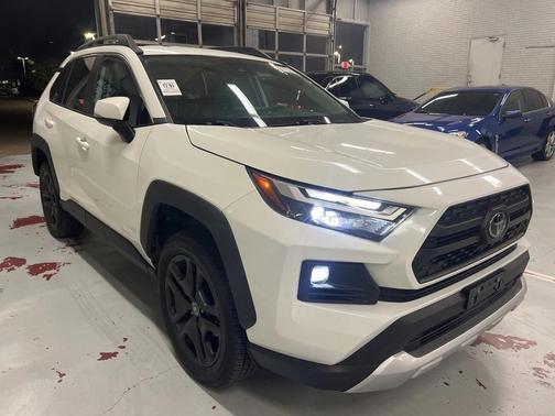 2023 Toyota RAV4 Adventure