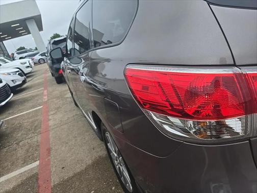 2014 Nissan Pathfinder SL