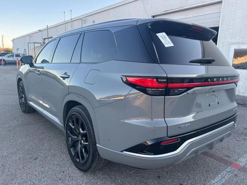 2024 Lexus TX 500h F SPORT Premium