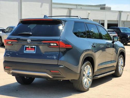 2025 Toyota Grand Highlander Platinum