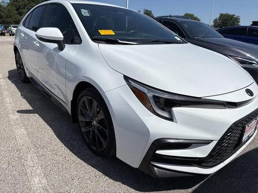 2023 Toyota Corolla SE