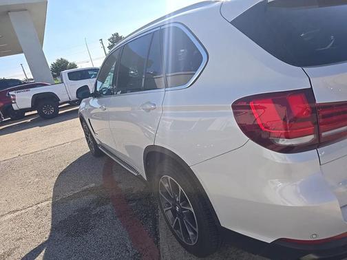 2015 BMW X5 xDrive50i