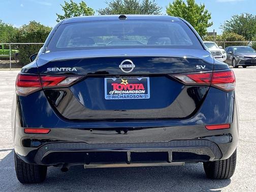 Super Black 2024 Nissan Sentra SV