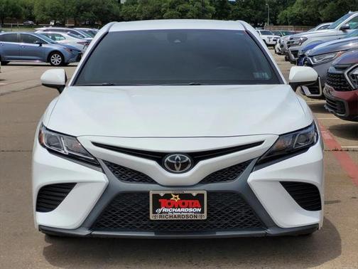 2020 Toyota Camry LE