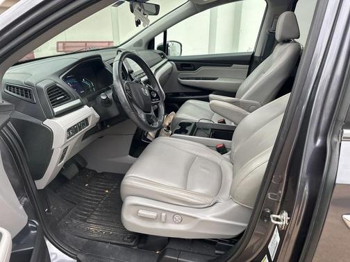 2020 Honda Odyssey EX-L w/Sunroof/Leather/Power Liftgate/18-in Alloy