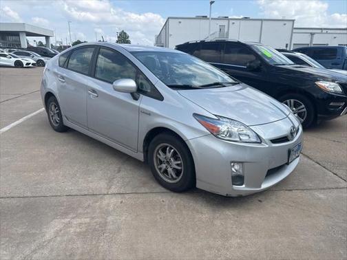 2010 Toyota Prius II