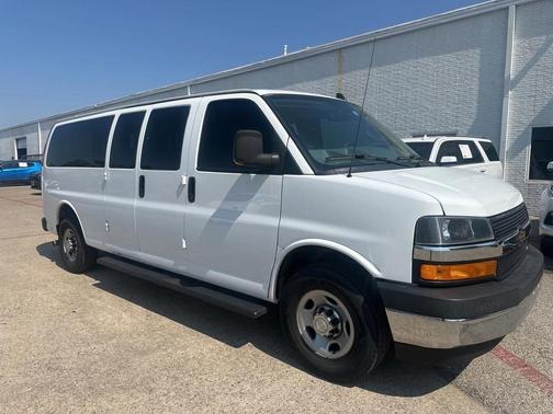 2018 Chevrolet Express 3500 LT