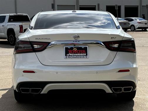 2022 Nissan Maxima SV Xtronic CVT