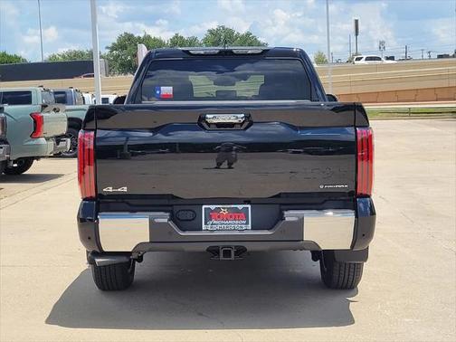 2025 Toyota Tundra Hybrid 1794 Edition