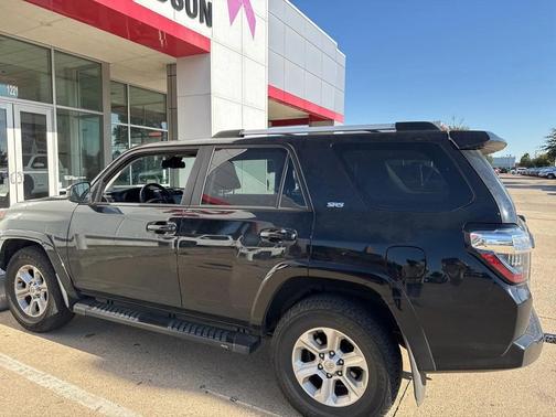2023 Toyota 4Runner SR5