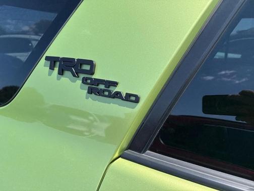 2023 Toyota 4Runner TRD Off Road