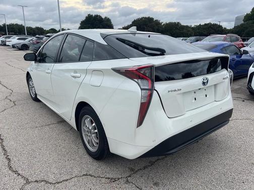 2017 Toyota Prius Two