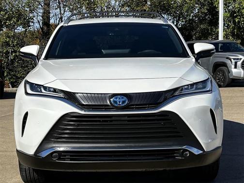 2022 Toyota Venza XLE