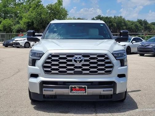 2023 Toyota Sequoia Capstone