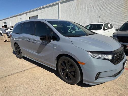 2023 Honda Odyssey Sport