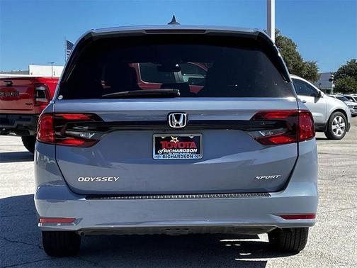 2023 Honda Odyssey Sport