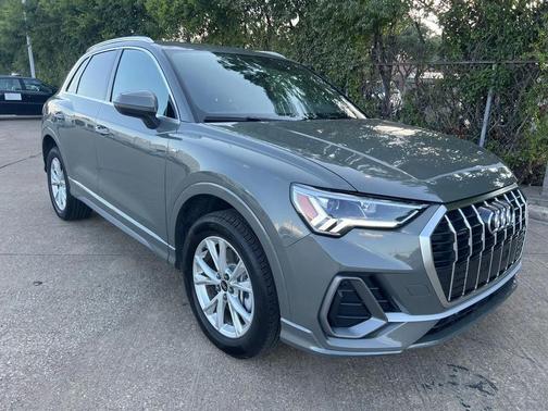 2025 Audi Q3 Premium 45 TFSI S line quattro Tiptronic
