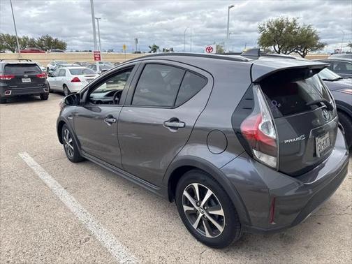 2018 Toyota Prius c Two
