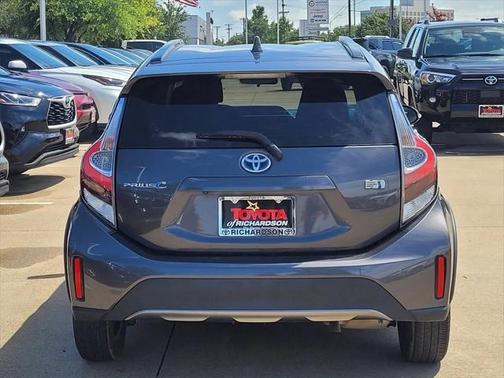 2018 Toyota Prius c Two