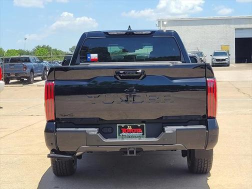2025 Toyota Tundra Platinum