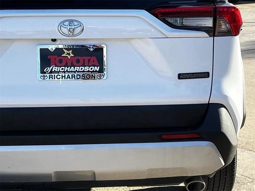 2024 Toyota RAV4 Adventure