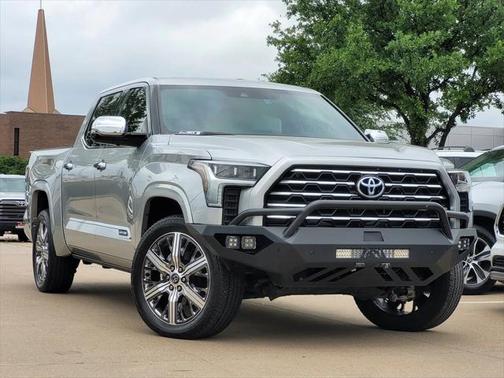 2023 Toyota Tundra Hybrid Capstone