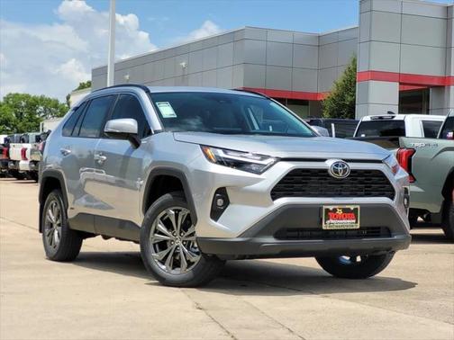2025 Toyota RAV4 Hybrid XLE Premium