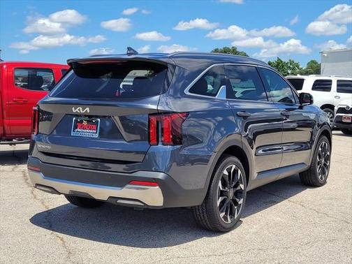 2024 Kia Sorento EX