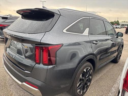 2024 Kia Sorento EX