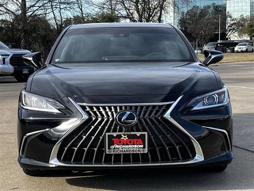 2024 Lexus ES 300h Luxury