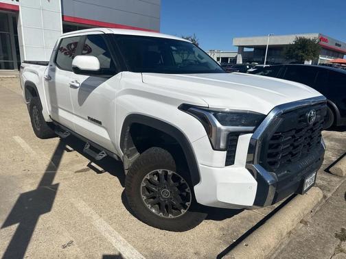 2024 Toyota Tundra SR5