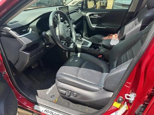 2019 Toyota RAV4 Hybrid Limited