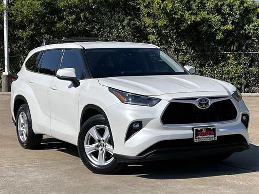 2021 Toyota Highlander LE