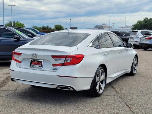 2018 Honda Accord Touring 2.0T