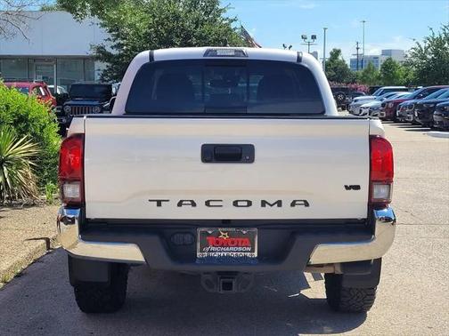 2022 Toyota Tacoma SR5