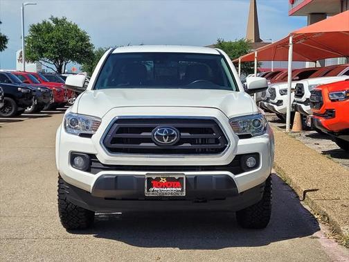 2022 Toyota Tacoma SR5