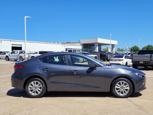 2016 Mazda Mazda3 i Touring