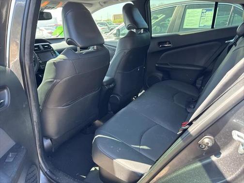 2020 Toyota Prius XLE