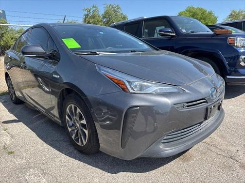 2020 Toyota Prius XLE