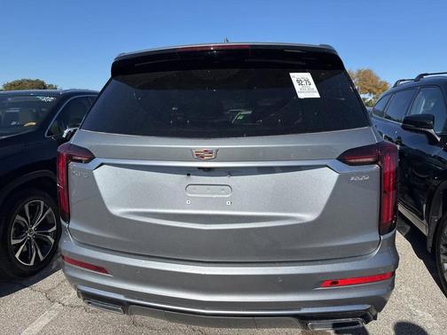 2025 Cadillac XT6 Premium Luxury FWD